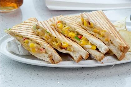 Cheese And Corn Grilled Sandwich