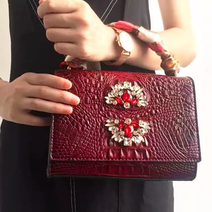 Alligator | Premium Crystal Handbag-Brown