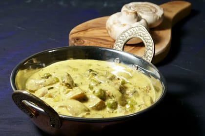 Methi Matar Malai