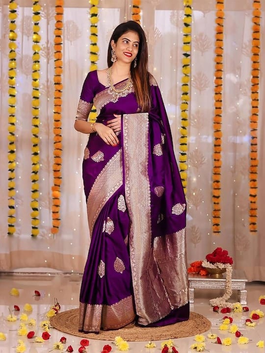 Ethnic Motifs Woven Design Zari Banarasi Saree