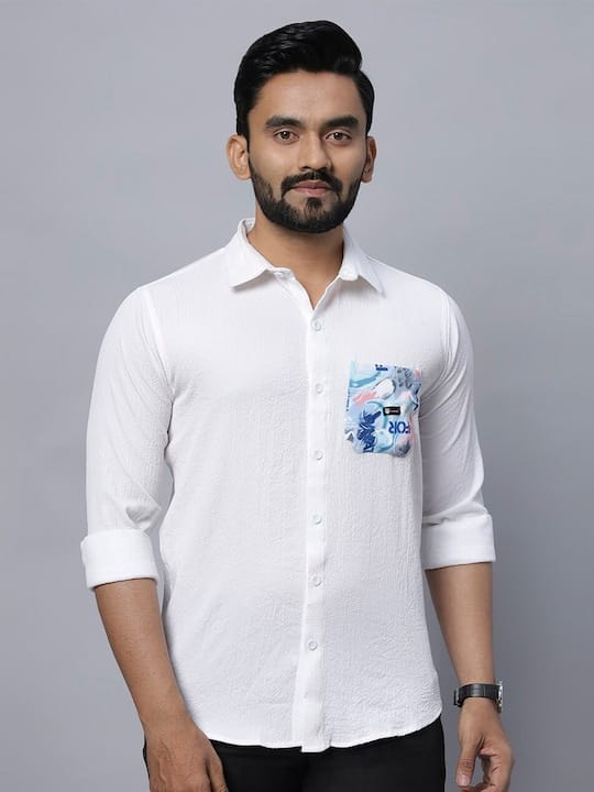 Men Relaxed Opaque Printed Casual Shirt
