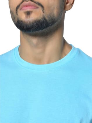 Men Solid Round Neck Pure Cotton White T-Shirt