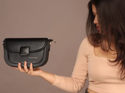 Structured Sling Bags: Sleek Design for Effortless Elegance-black
