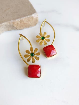 Handmade Gold Plated Classic Stud Earrings with Monalisa Stone | Sarichka-Green+Red