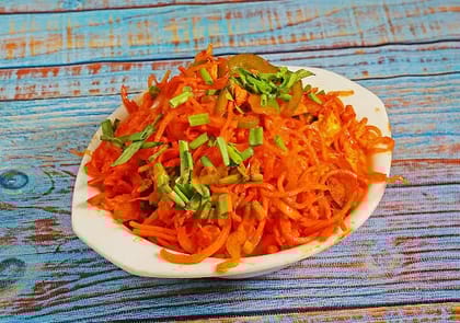 Schezwan Chicken Noodles