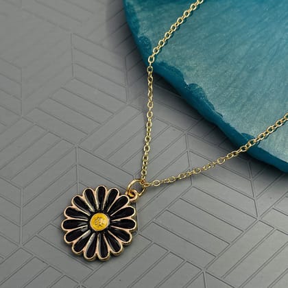 Brass Enamel Black Gold Daisy Flower Necklace Pendant Chain For Women Girls