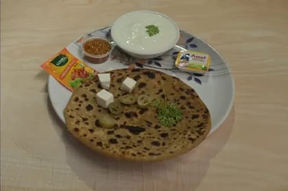 Jalapeno Olive Oil Paneer Paratha