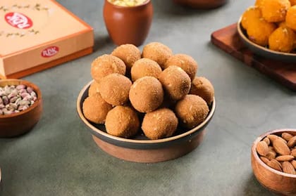 Besan Laddu