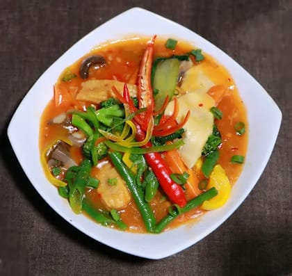 Veg Schezwan Treasure