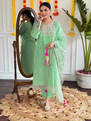 Women Viscose Chanderi Embroidered Straight Kurta with pant and dupatta sets-S