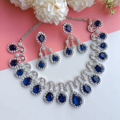 Ad Alina Neckpiece-Blue