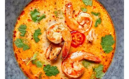 Tom yum soup