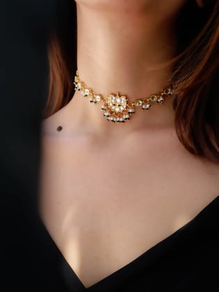 Kefi Kundan Choker Necklace-Green