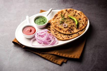 Pyaz Stuffed Parantha