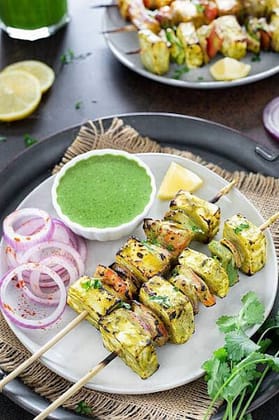 Pudina Paneer Tikka[8Pcs]
