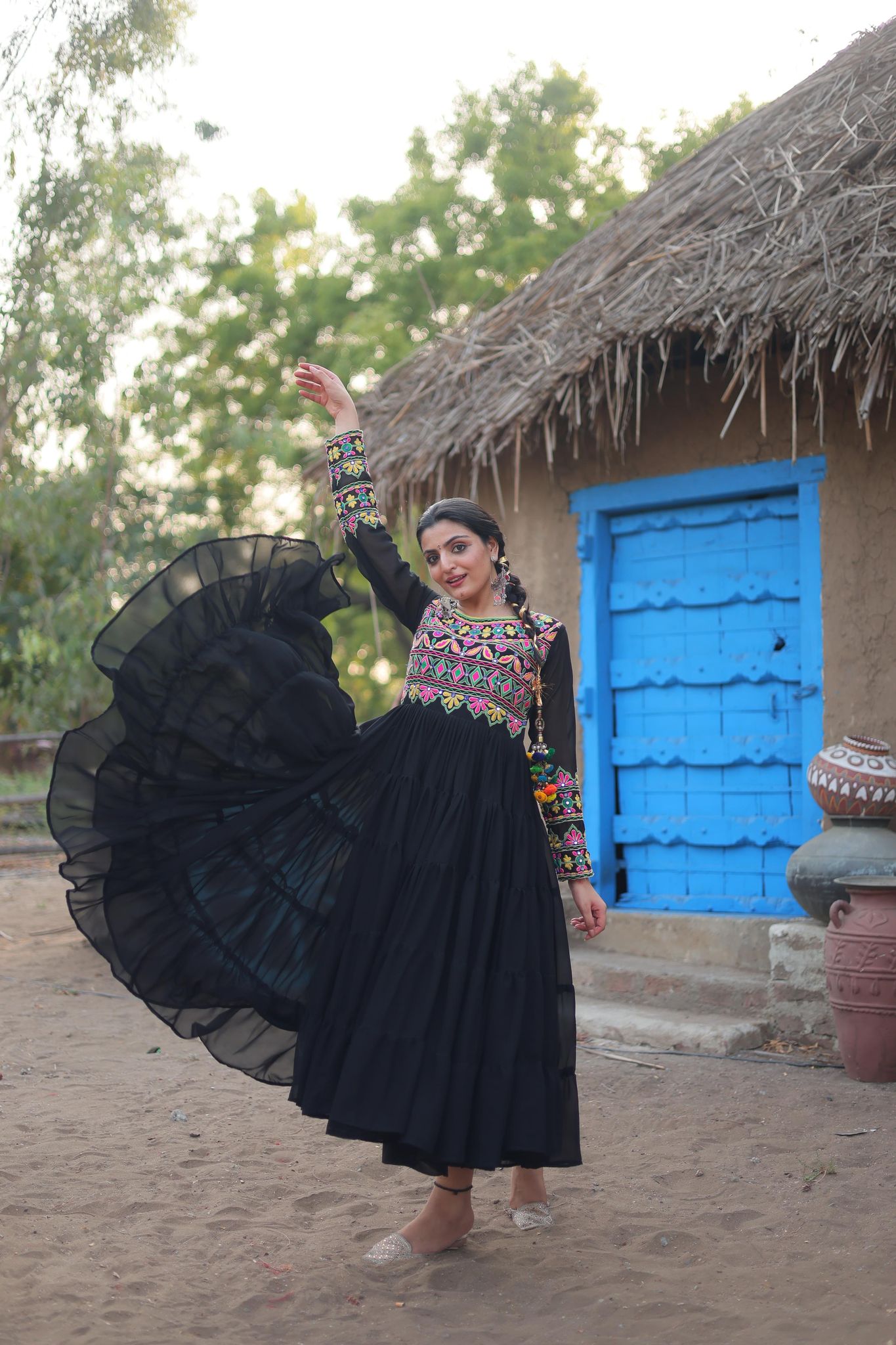 STYLISH NAVARATRI COLLECTION GOWN WITH BANDHANI PRINT AND KUTCHI PATCH WORK 2024-Black