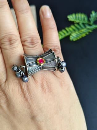 Silver Replica Adjustable Damru Finger Rings with Kundan Stones | Sarichka-Red