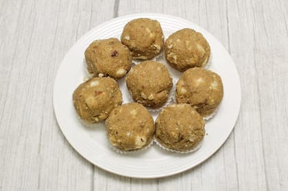 Panjiri Ladoo