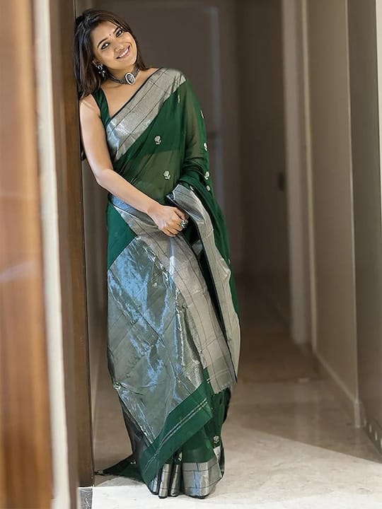 Ethnic Motifs Zari Chanderi Saree