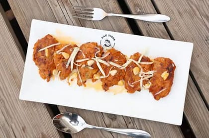 Corn N Cheese Korean Khimchi Momo[ 6 Pcs]