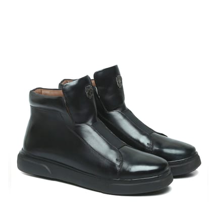 Black Mid-Top Sneakers with Stretchable Closure by Brune & Bareskin-40/6