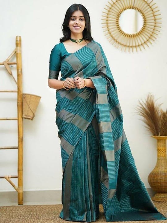 Ethnic Woven Design Silk Banarasi Saree
