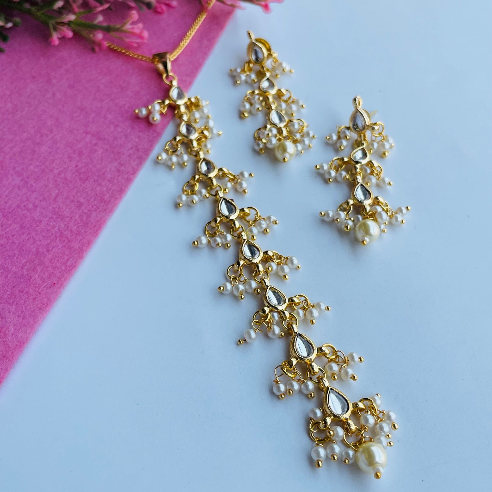Nayaab Aliya long Neckpiece