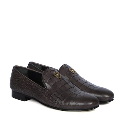 Grey Full Deep Cut Print Leather With Golden Metal Lion Logo Slip-On Shoes-40/6