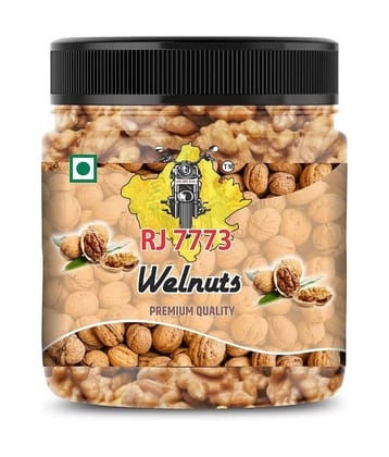 RJ7773 Walnut Kernals (Akhrot) Californian Inshell Walnut Kernels Value Pack 250g