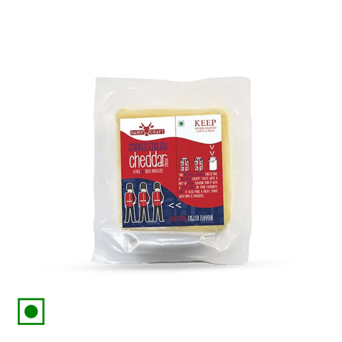 Dairy Craft Smoked English Cheddar, 200 gm Pack