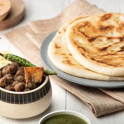 Chole Kulche 2 Pcs (Serves-1)