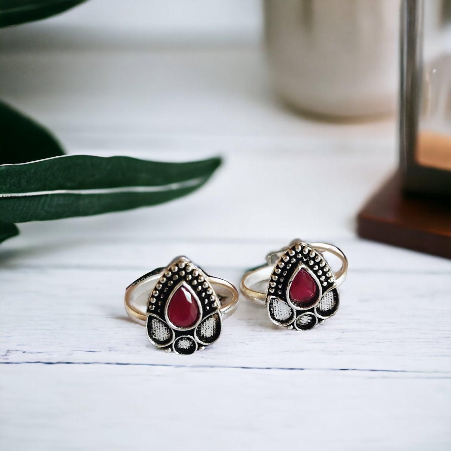 Adjustable German Silver Toe Ring | Sarichka