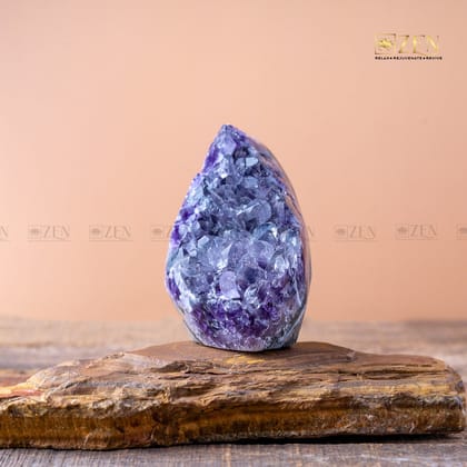 Amethyst Standing Cluster AAA Quality-600-800 gram