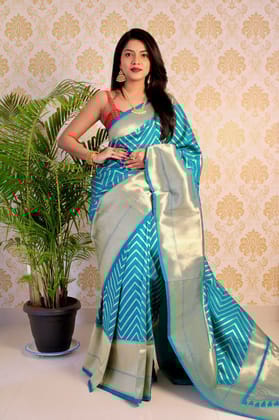 Golden Zari Woven Design Paithani Pure Silk Saree for Wedding - Vootbuy