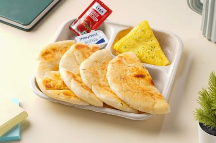 Double Omelette With Masala Bread