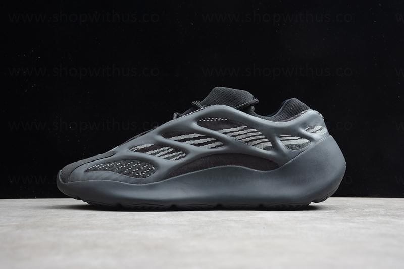 WMNS adidasOriginals YEEZY 700 V3 - Alvah-Euro 36