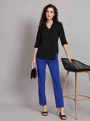 V-Neck Shirt with Box Pleat - Black-XL