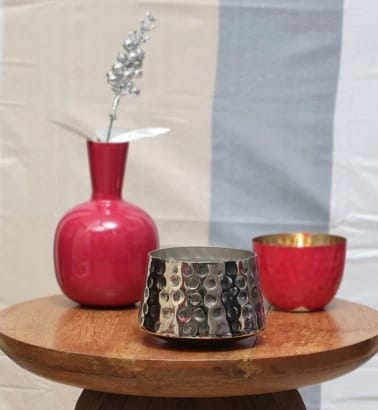 Modern aesthetic aluminium flower vase(11.4*11.4*12.7)cm