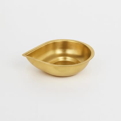 Small Brass Diya for Puja (Pack of 3) � Size No. 1 (57 mm x 47 mm) � Handcrafted Waterdrop Brass Diya � Traditional Agal Vilakku for Temple Rituals, Prayer Room & Festive Celebration