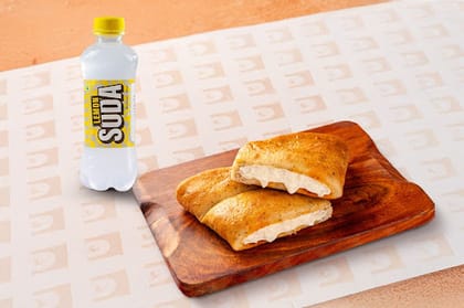 Cheesy Garlic Bread + Lemon Soda