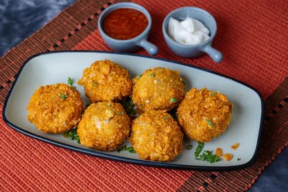 Crumb Fried Paneer Momos (6 Ocs)