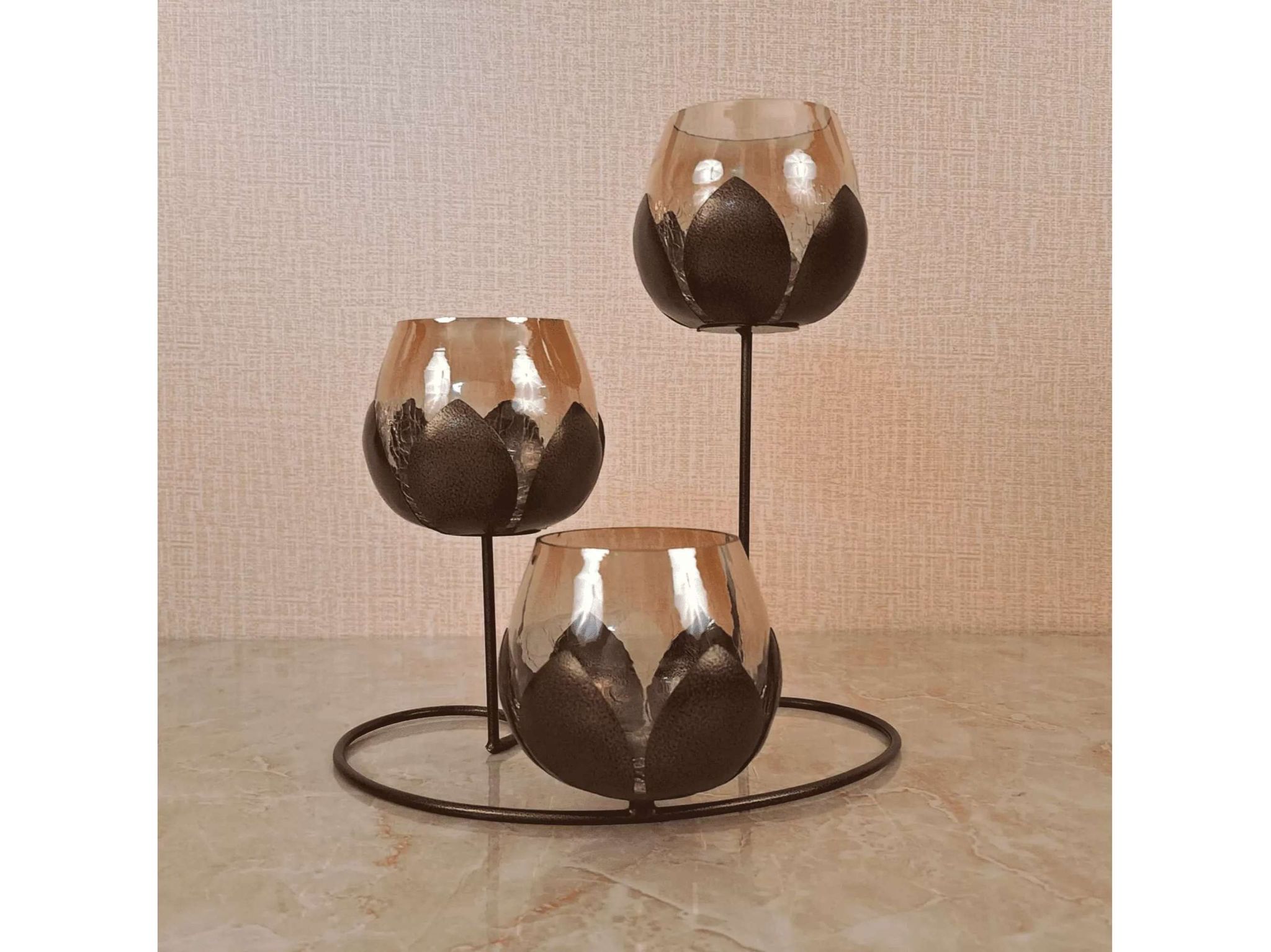 Triple Lotus Candle Holder with 3 Gold Glasses (S)