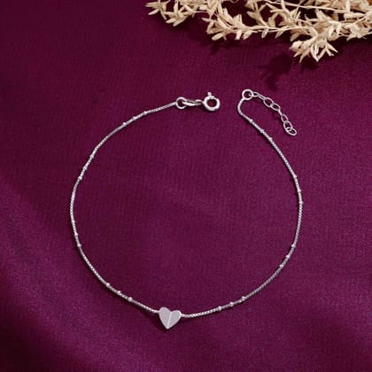 STYLISHLY SLEEK SILVER HEART ANKLET-None / Silver