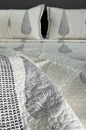 Serene Cypress Quilted bedcover : Tranquil Retreat King size 90x108 inches