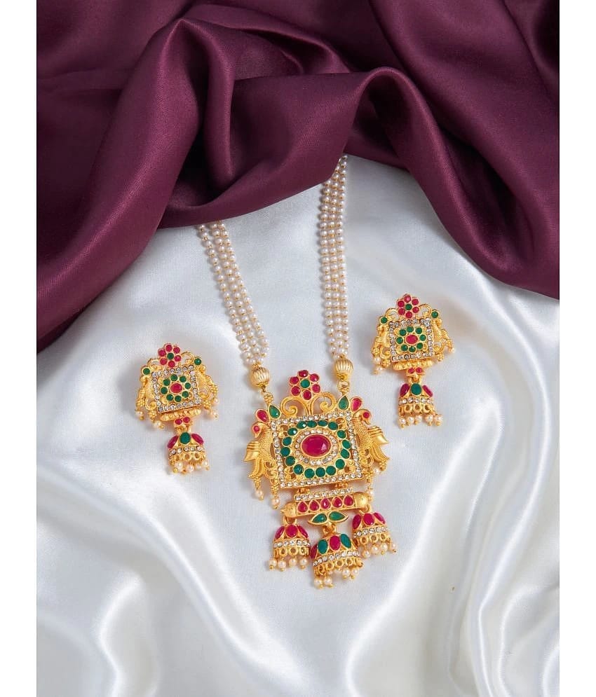 ROFARWORD Gold Brass Necklace Set ( Pack of 1 ) - Gold