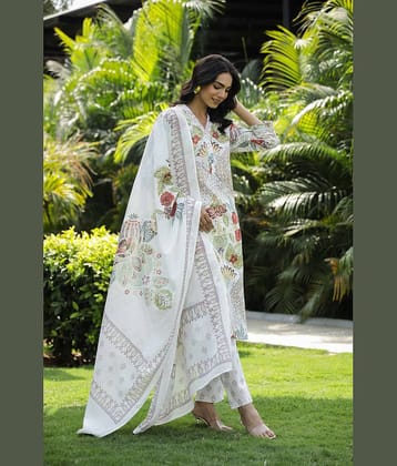 Flavia Creation Women Cotton Printed Straight Kurti With Pants ( White )