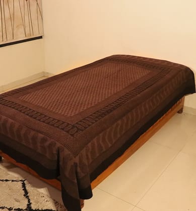 Hand Block Printed Bagh Cotton Single Bed Sheet Hand Block Printed Bagh Cotton Single Bed Sheet