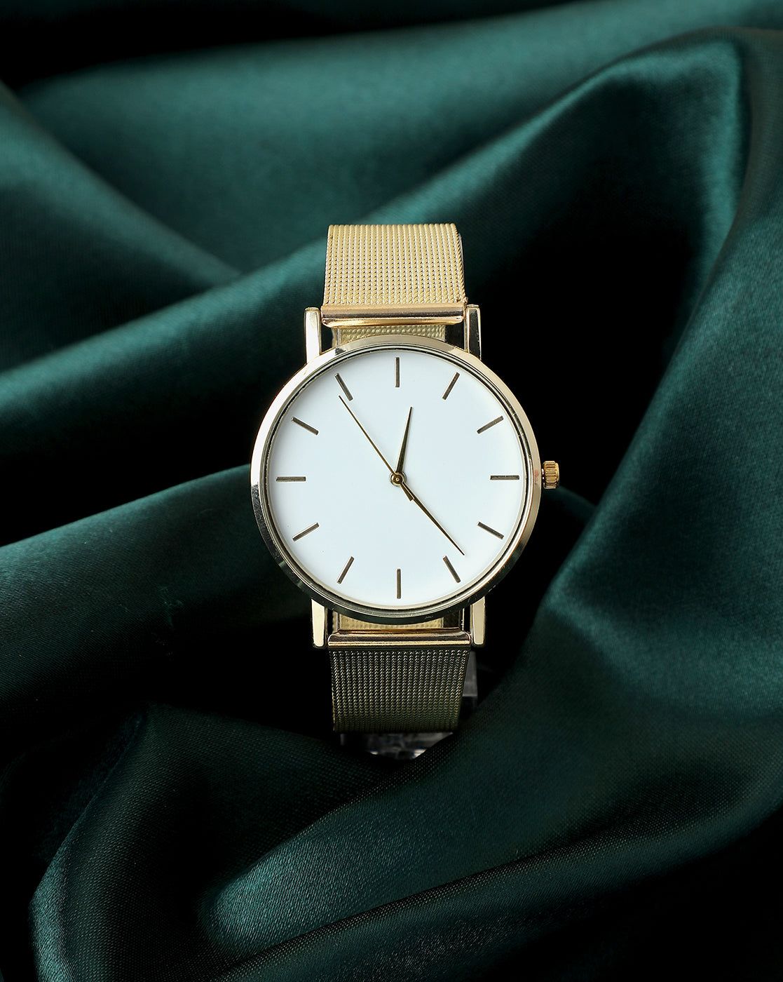 Sleek White Analog Round Dial With Gold Hour Marker & Gold Metal Mesh Strap-Watches