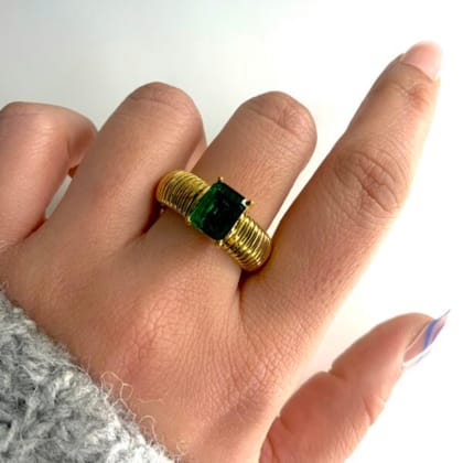 Emerald chunk-Stainless Steel / 8