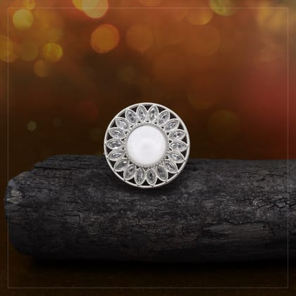 Metallic Silver Color Kundan Ring For Women-Ring_Size_Adjustable | Diameter Length: 3.00 CM x Width: 3.00 CM / Silver / Alloy With Good Quality Mehndi Gold Plated